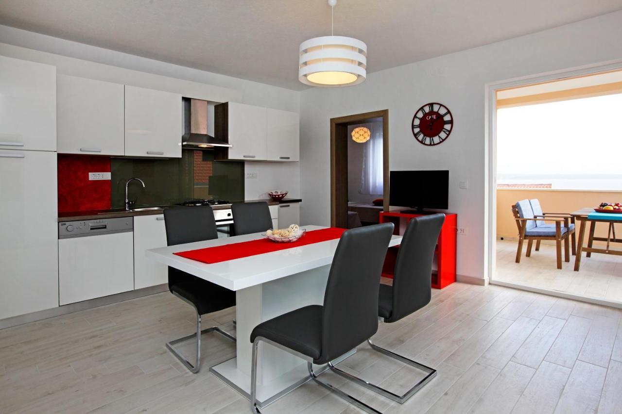 Iris Apartments Bol (Adults Only) Dış mekan fotoğraf
