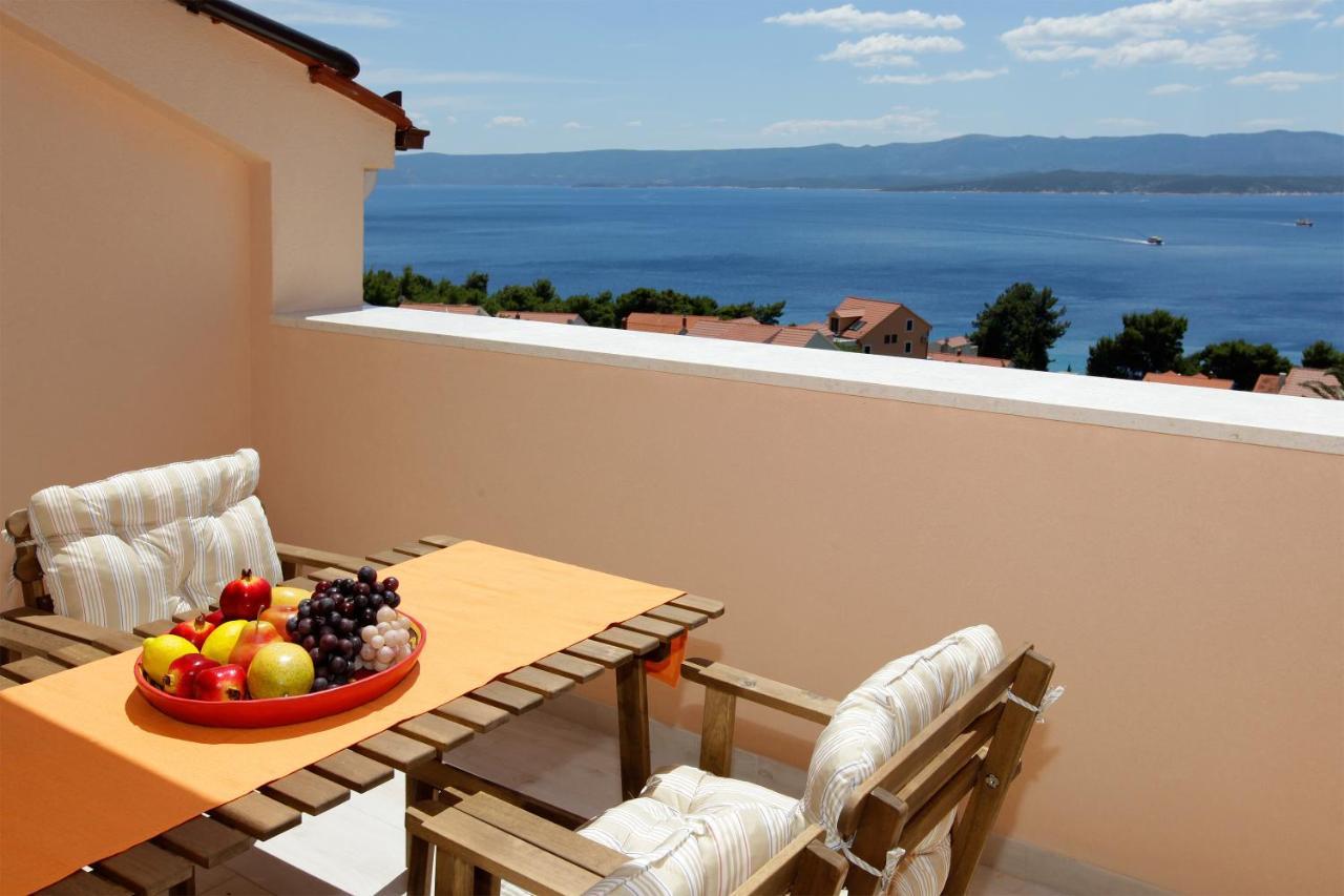 Iris Apartments Bol (Adults Only) Dış mekan fotoğraf
